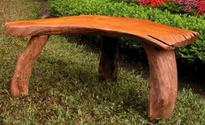 Diy Outdoor Table 2 300x183 