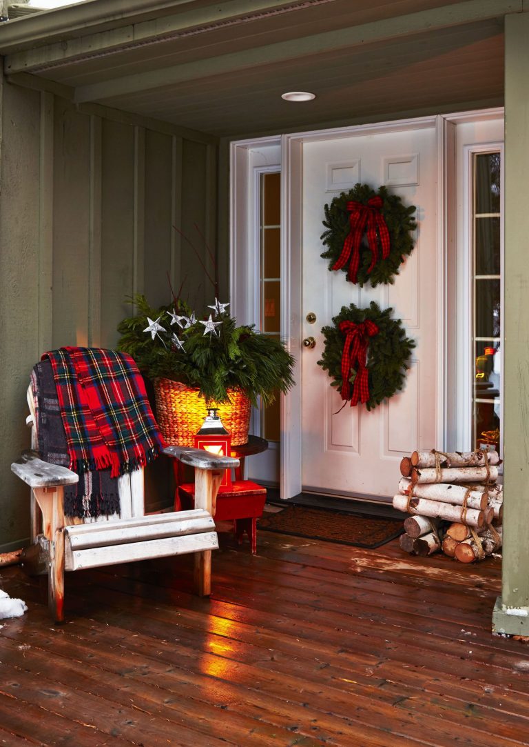 Amazing Christmas Porch Decor Ideas